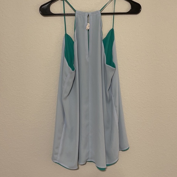 Reversible Blue / Green Tank Top - Picture 2 of 4